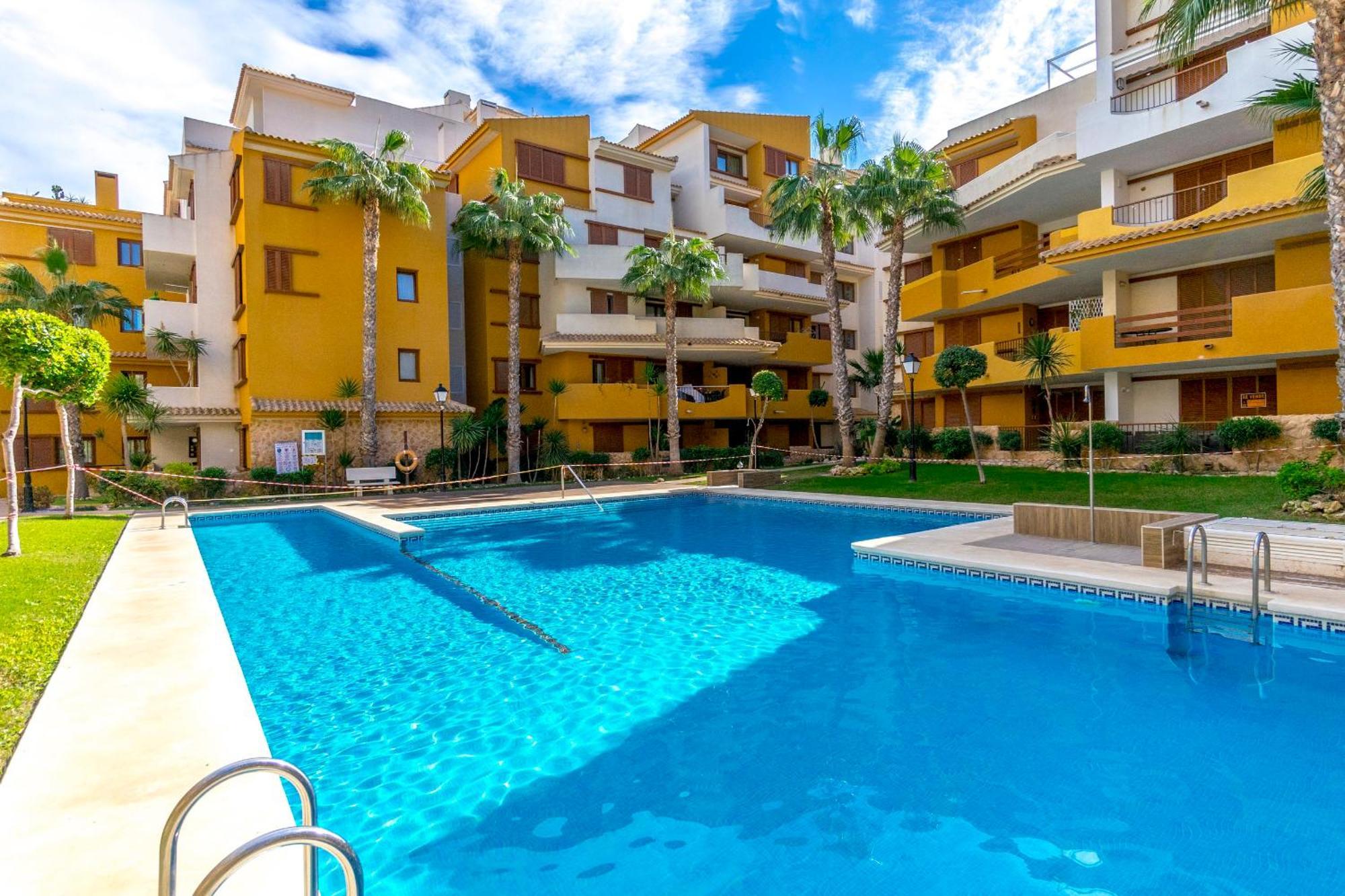 Punta Prima - Sun & Beach & Golf & Bike - Spanish South-Facing Terrace Apartment - La Recoleta - By The Sea Torrevieja Exterior photo