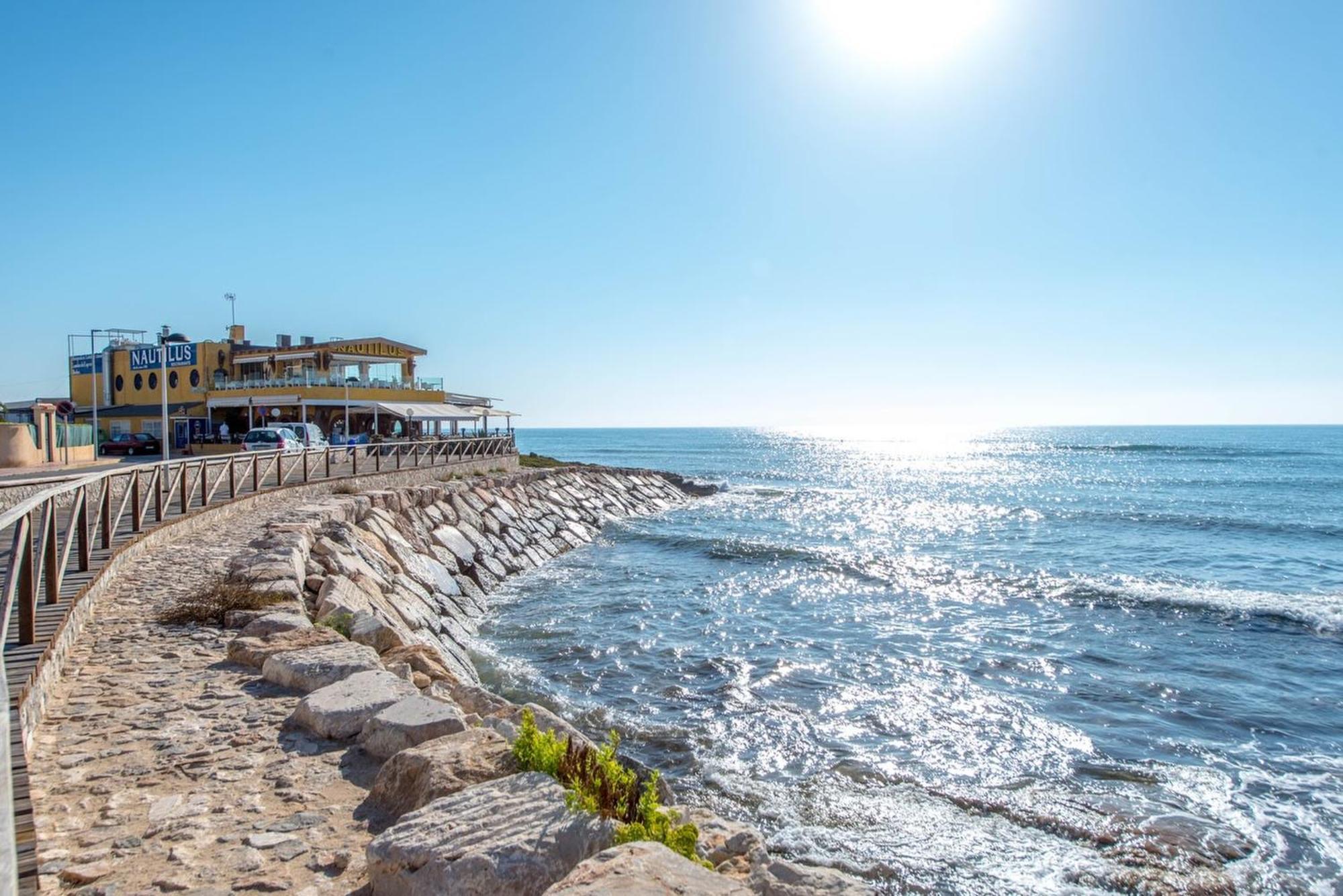 Punta Prima - Sun & Beach & Golf & Bike - Spanish South-Facing Terrace Apartment - La Recoleta - By The Sea Torrevieja Exterior photo